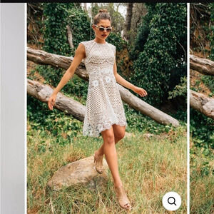 NWT Catherine Deane White Carry Lace Dress 4